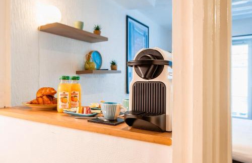 Les Halles Apartment | Amazing studio on the most prestigious street