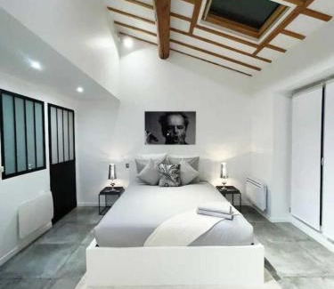 Chaussee-d'Antin Apartment | Amazing Studio - Palais Garnier