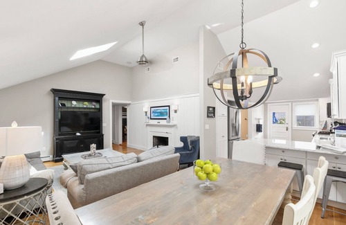 West Hyannisport House | Amazing Summer Getaway in sought out neighborhood in W. Hyannisport!