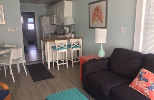 Ocean City Apartment | Amazing SUNSETS on the BAY+ WATERFRONT- 5 min walk to Beach+ Boardwalk