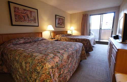 Copper Mountain Village Hotel | Amazing Top Floor Hotel Room in Center Village! CM447H