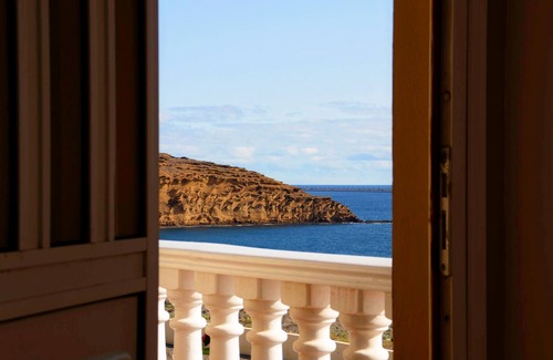 Arenas del Mar Villa | amazing view el Medano villa in with jacuzzi