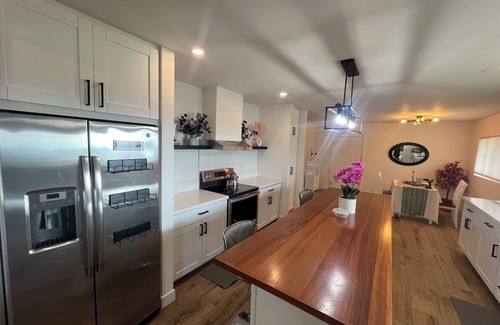 San Marcos House | Amazing view furnished single level vacation home, 3/2 on huge lot, Pet friendly