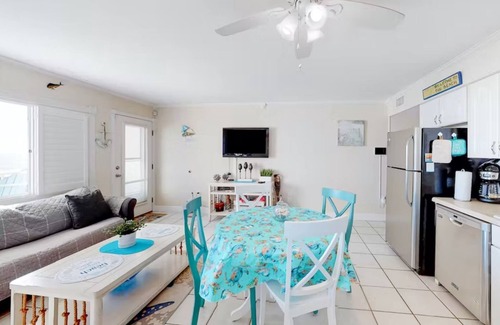 Fort Walton Beach Condo | Amazing View Right on the Beach! As Good as it Gets!