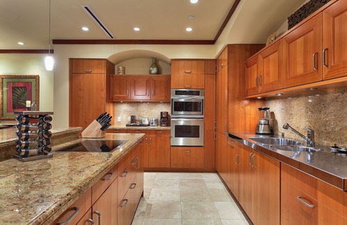 Wailea Condo | Amazing Wailea Surf Villa: Luxury Condo - Owner Direct!