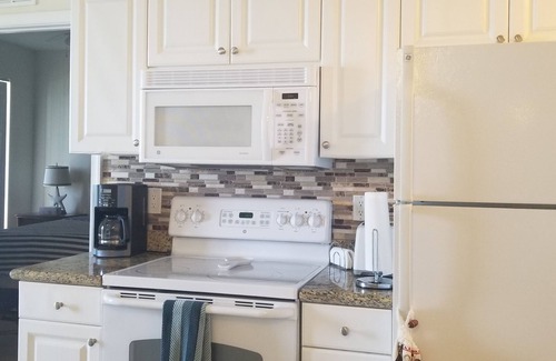 St. Petersburg - Clearwater Condo | Amazing Waterfront Condo - 2 bedroom 2 bath - Large Balcony Comfortable Condo