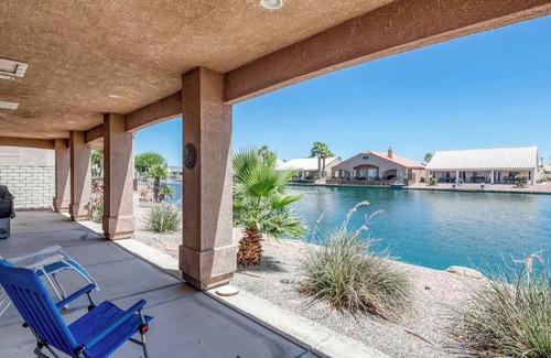 Fort Mohave House | Amazing Waterfront Retreat close to amenity's
