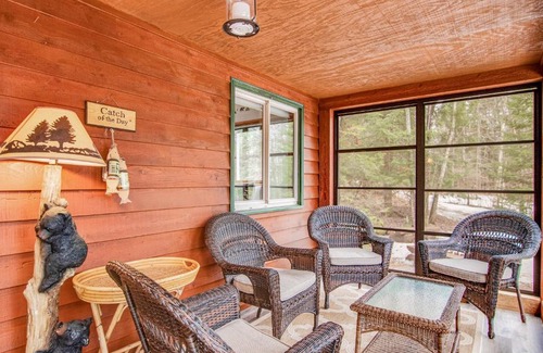 Lac du Flambeau House | Amber Lake Retreat