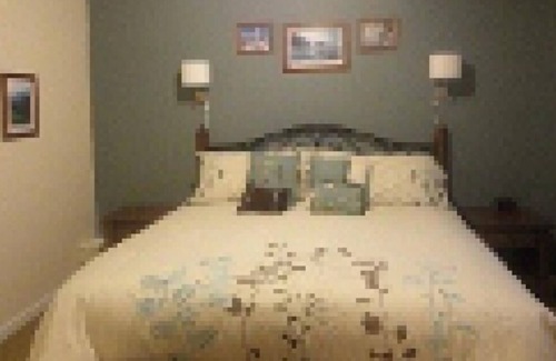 Adelma Beach Bed & Breakfast | Amber Lights Bed and Breakfast