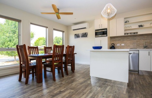 Bright Villa | AMBER MIST VILLA - TWO: Bright