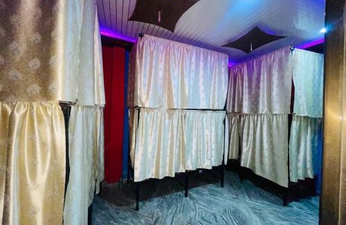 Varanasi Hotel | Amber Palace
