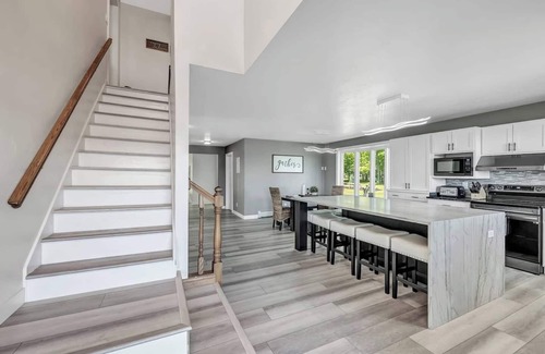 Brazeau Cottage | Amber's White Potato Lake House w/Sandy Shore