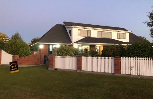 Hokitika Bed & Breakfast | Amberlea B&B
