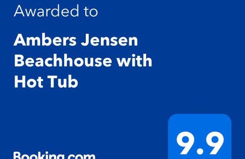 Jensen Beach House | Ambers Jensen Beachhouse with Hot Tub