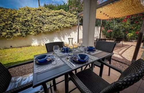 Molini Apartment | Ambre - Terrace Garden - by TGB