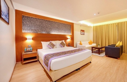 South West Hotel | Ambrosia Suites By IGI Airport