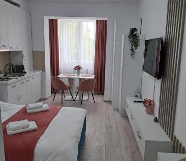 Onesti Apartment | Amda Studio