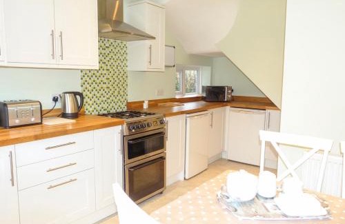 Battle House | Amelia Cottage