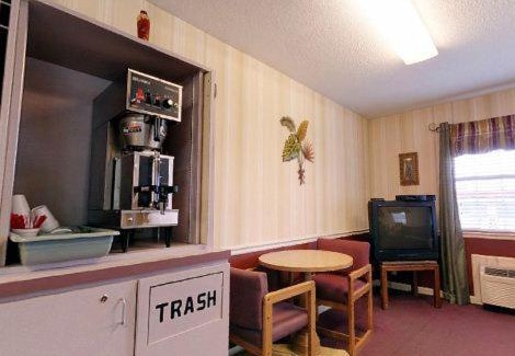 Athens Hotel | America's Best Value Inn-Athens