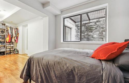 Hell's Kitchen Bed & Breakfast | American Dream Guest House