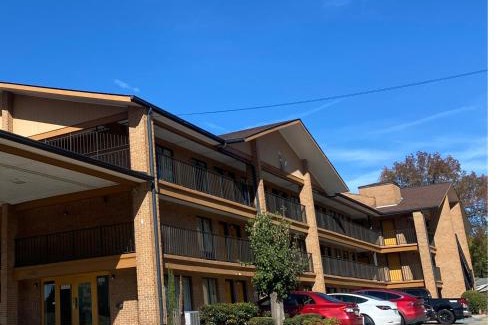Church Street Hotel | American Inn and Suites - Atlanta Airport Jonesboro I-75