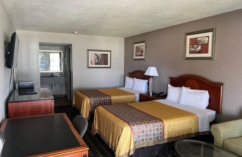 St. Andrews Hotel | American Inn Columbia