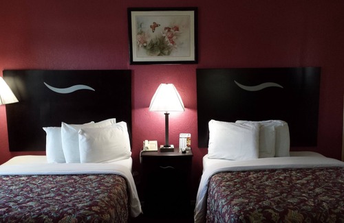 Sedalia Hotel | American Inn Sedalia