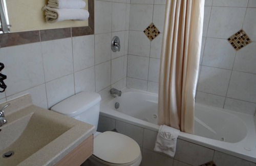 Sedalia Hotel | American Inn Sedalia