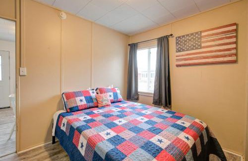 Grayland House | Americana Cottage 2-Bed by the Sea w fireplace