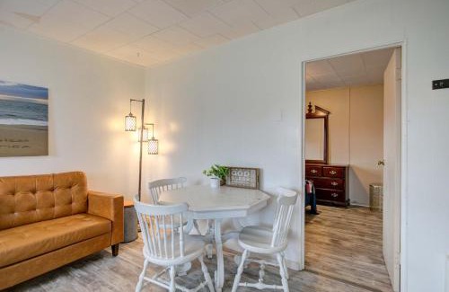 Grayland House | Americana Cottage 2-Bed by the Sea w fireplace