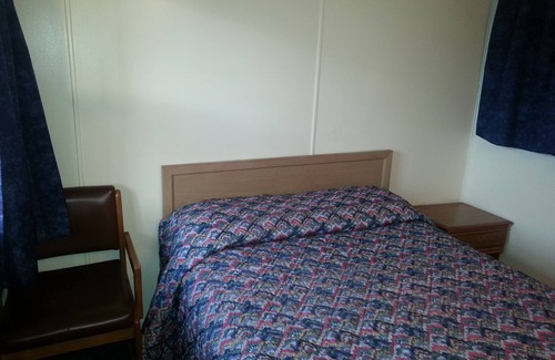 Avenel Hotel | Americana Motel