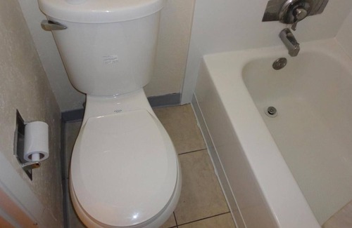 Battle Creek Hotel | Americas Best Value Inn Battle Creek