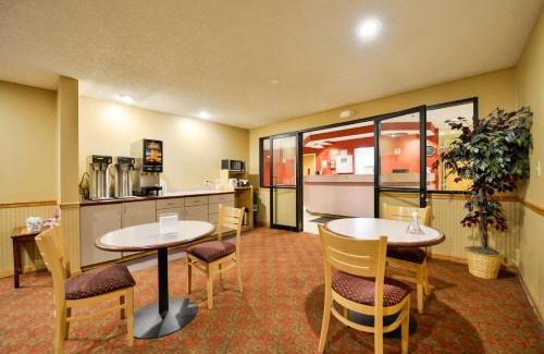 East Syracuse Hotel | Americas Best Value Inn - East Syracuse