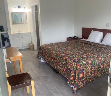 Thousand Oaks Hotel | Americas Best Value Inn Thousand Oaks