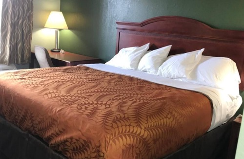 Manchester Hotel | Americas Best Value Inn Manchester, TN