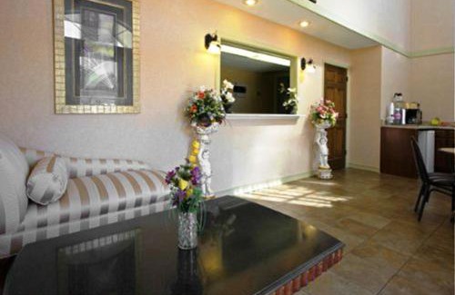 Northlake Hotel | Americas Best Value Inn Anderson SC