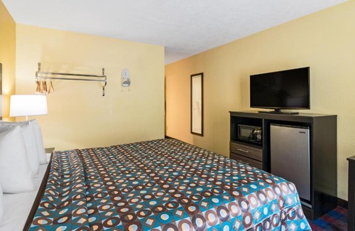 Clayton Hotel | Americas Best Value Inn - Clayton