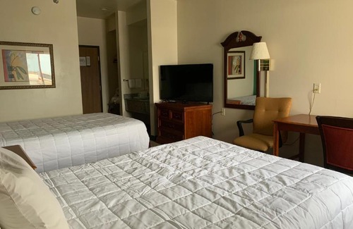 Gaylord Hotel | Americas Best Value Inn - Gaylord