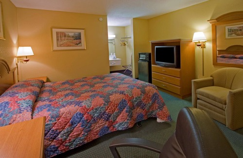 Grenada Hotel | Americas Best Value Inn Grenada