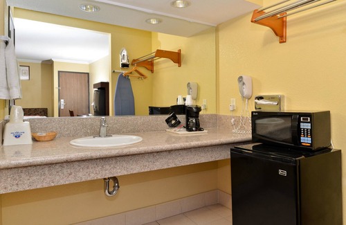 East Pasadena Hotel | Americas Best Value Inn Pasadena Arcadia