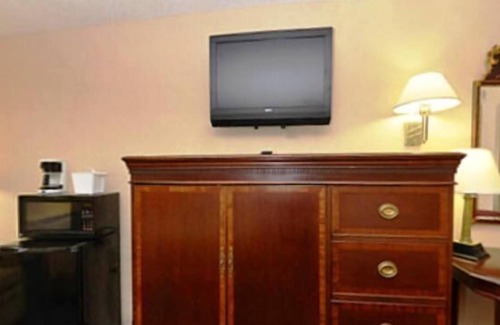 Smithfield Hotel | Americas Best Value Inn Smithfield