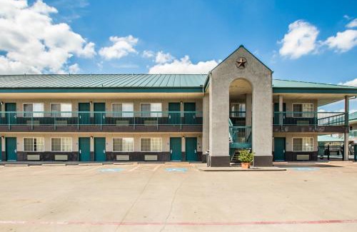 Fort Worth Hotel | Americas Best Value Inn Fort Worth