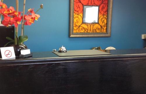 New London Hotel | Americas Best Value Inn New London Mystic
