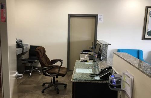 Sunshine Hotel | Americas Best Value lnn- Plaquemine
