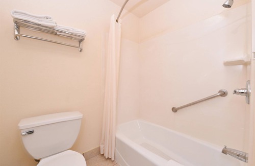 Carousel Hotel | Americas Best Value Inn & Suites San Bernardino