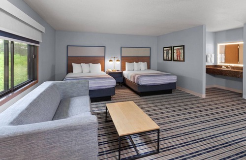 West Salem Hotel | AmericInn by Wyndham West Salem