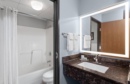 West Salem Hotel | AmericInn by Wyndham West Salem