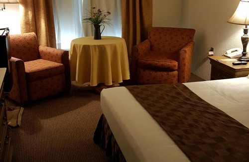 Mountain City Hotel | Americourt Hotel