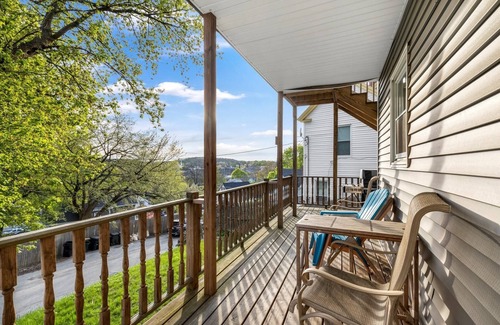 Amesbury Condo | Ames for Fun