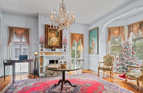 Historic Downtown Savannah Bed & Breakfast | Amethyst Garden